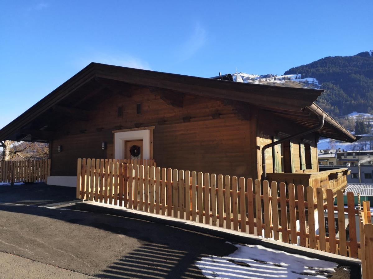 Haus Ingrid Aparthotel Kitzbuhel Exterior photo